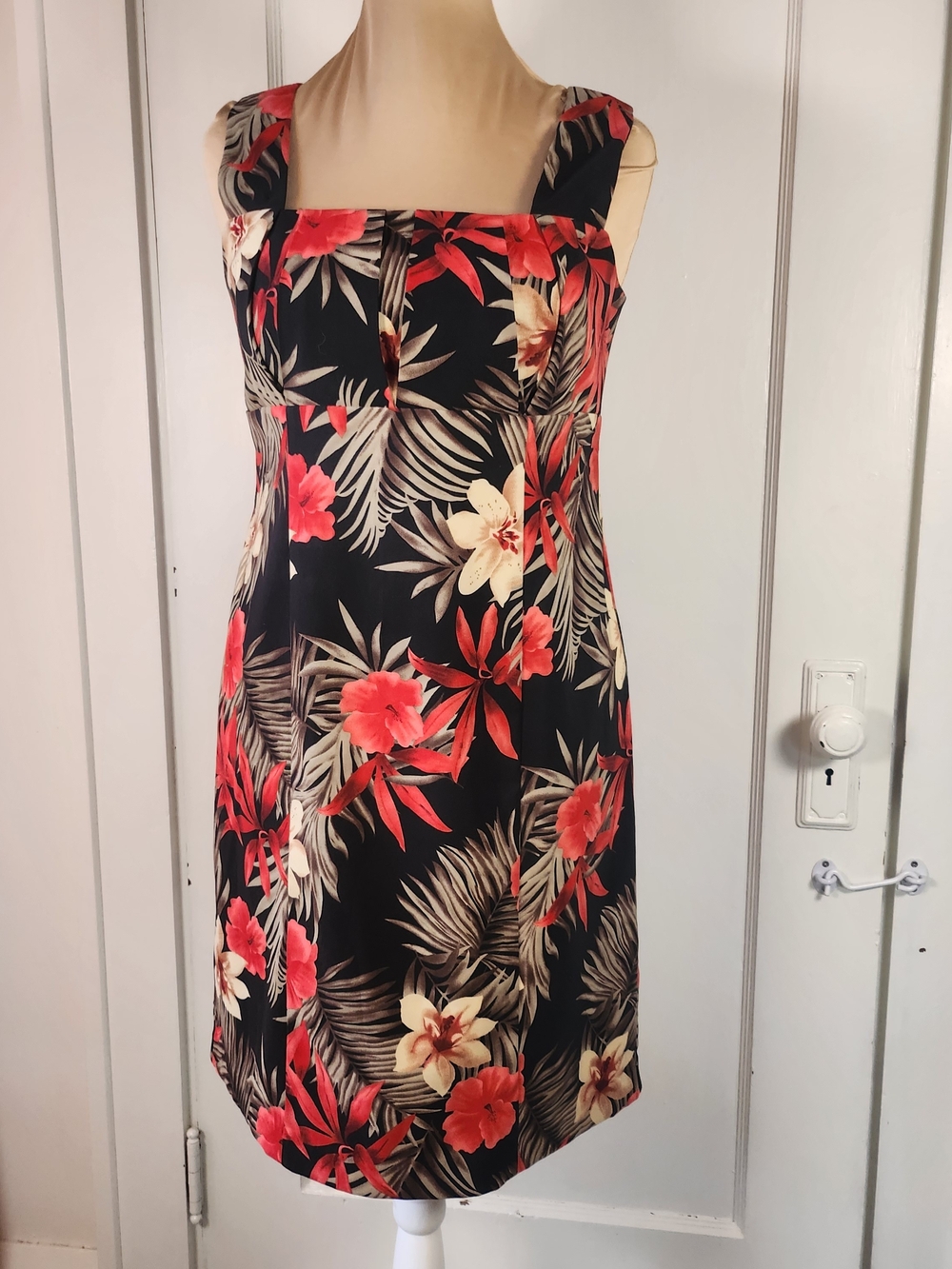 Perceptions 10P Black Floral Empire Waist Dress Red Coral Tropical